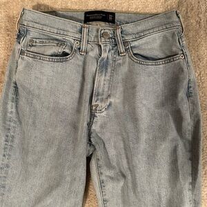 Abercrombie Athletic Straight Jeans (28x30)